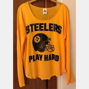 PINK Victoria’s Secret Steelers Play Hard Shirt